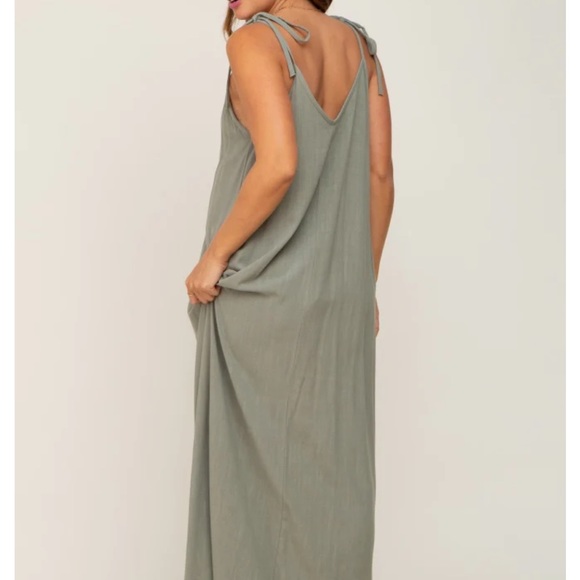 Light Olive Linen V-Neck Tie Strap Maternity Maxi Dress (PINKBLUSH) - Picture 7 of 8